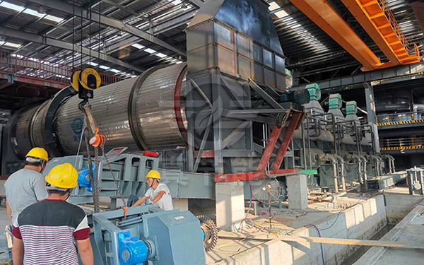 推薦直接式熱風(fēng)污泥烘干機(jī)安裝